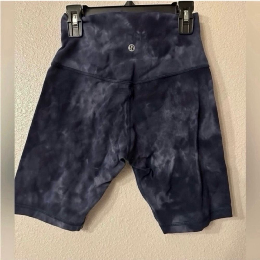 Lululemon align high waisted 8 inch shorts diamond dye